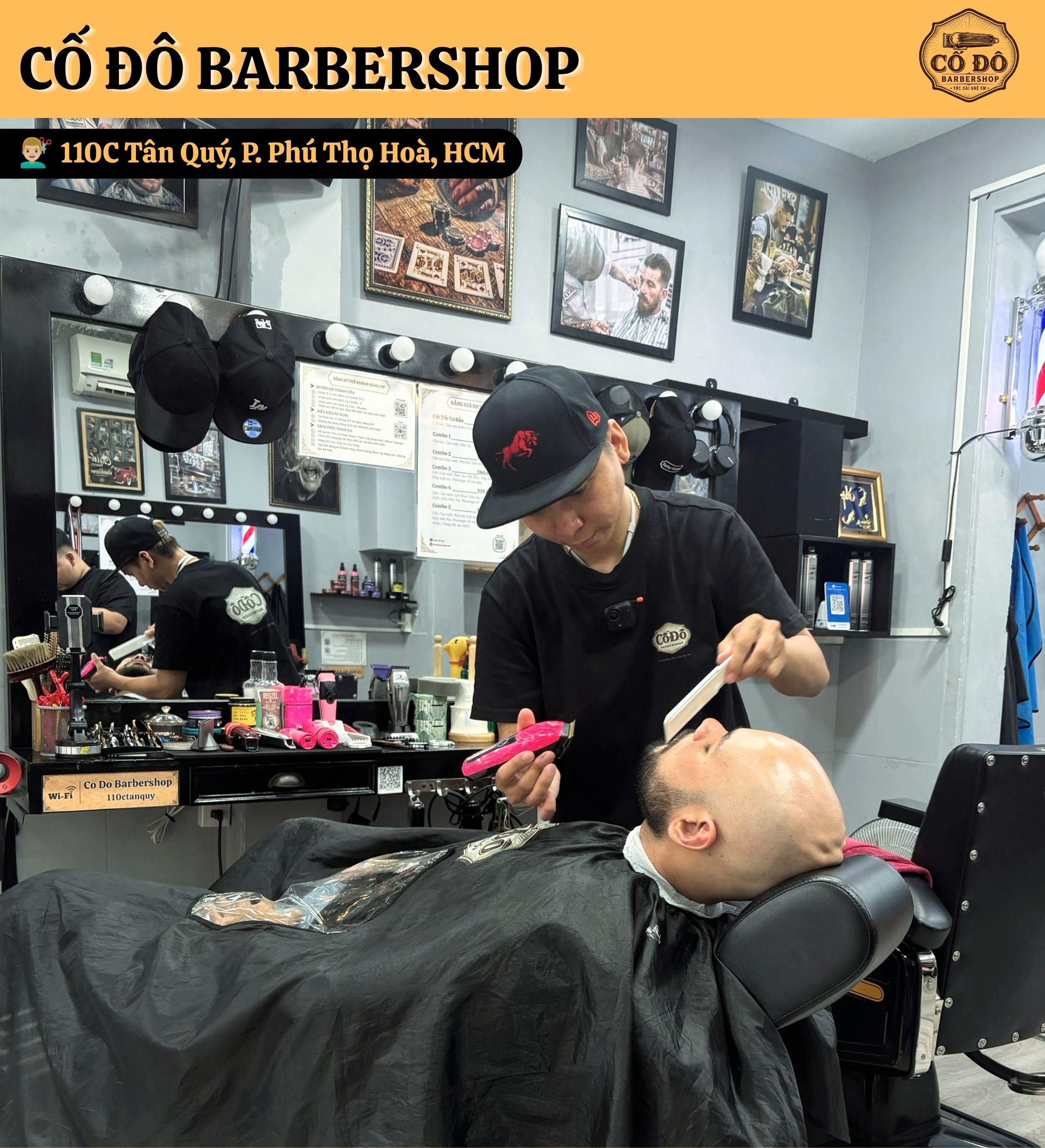 Khách cắt tóc tại Cố Đô Barbershop