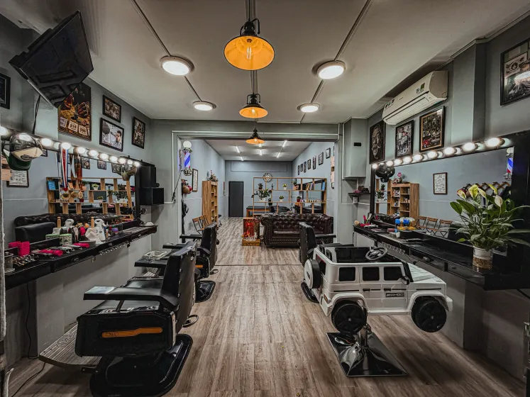Không gian Cố Đô Barbershop