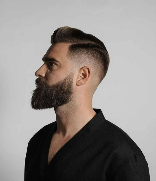Kiểu tóc Pompadour ngắn tại Cố Đô Barbershop